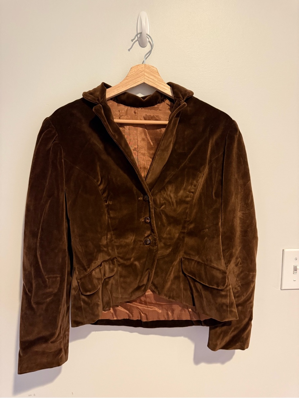 Pierre Cardin Women's Brown Velvet Tailored Blazer Jacket